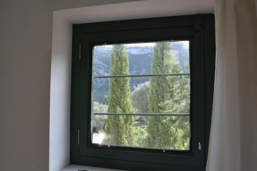  Casa Les Roques in Llosa de Camacho