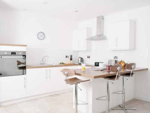 Marischal Apartments - image 8