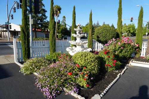 Valley Motel – Concord, CA