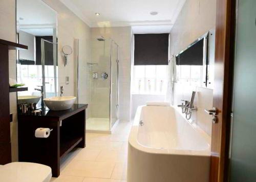 Rocpool Reserve Hotel & Restaurant - image 7