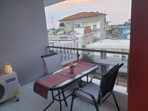 M & M Red Luxury, Paralia Katerinis (foto 10)
