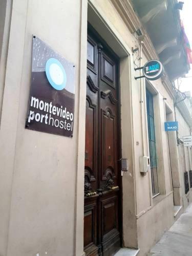 Montevideo Port Hostel