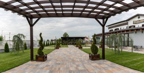 Viesnīcas āriene, Pensiunea Sofia in Vetiş