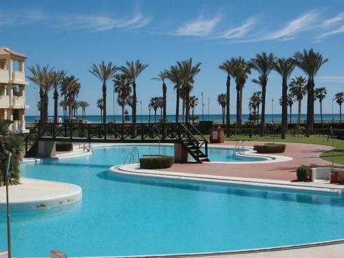  Villa Romana planta baja, cómodo y tranquilo, junto a la playa y la reserva natural in Roquetas de Mar