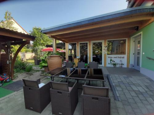 Pension Sommerfrische - Accommodation - Nebra