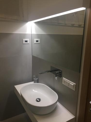 Bathroom, La Casa nel Verde in Larino