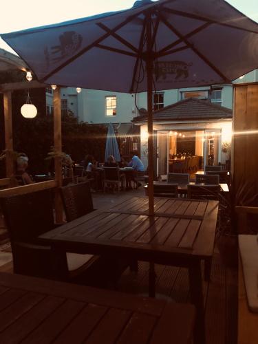 Étterem, Morleys Rooms - Located in the heart of Hurstpierpoint by Huluki Sussex Stays in Hurstpierpoint and Sayers Common