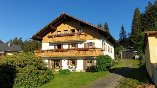 入口, 伯格博里克公寓 (Haus Bergblick) in 林德伯格