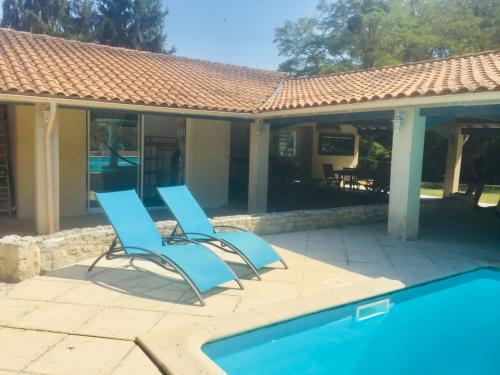 Superbe Studio avec Piscine proche Royan entre Cognac et Oleron
