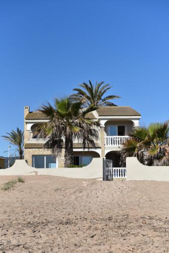 Beach House Villa Roca