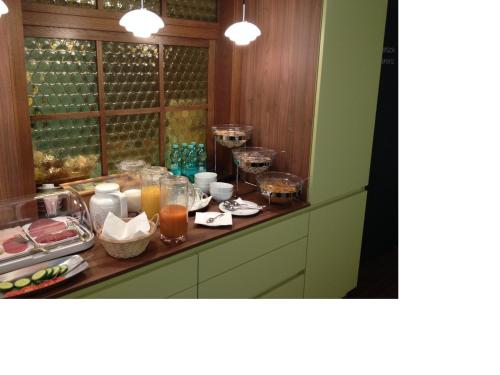 Hotel Henry - image 6
