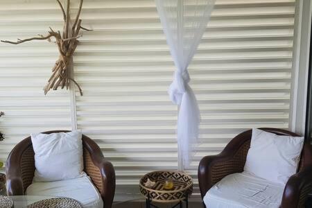 شرفة/ تراس, Le chant du Diamant calme vue mer et plage a 50 m in Le Diamant