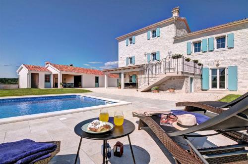 Stone Villa Milic with private pool in Barat, Istria - Accommodation - Barat