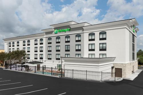 Holiday Inn Cleveland