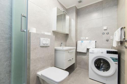 Two-Bedroom Apartment Standard image 4