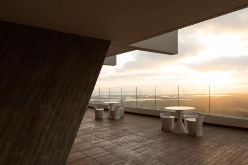 ระเบียง/ชานเรือน, เอลม่า อาร์ต คอมเพลกซ์ ลักชัวรี่ โฮเต็ล (Elma Art Complex Luxury Hotel) in ซิครอน ยาอาคอฟ