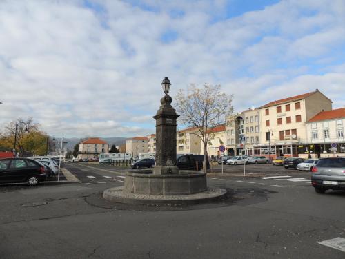 Monfs Apparts Clermont-Ferrand, pres de toute commodites - Location saisonnière - Clermont-Ferrand