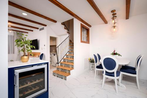 Downtown Escape - Hvar Villa