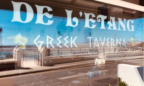 De L'Etang - image 5