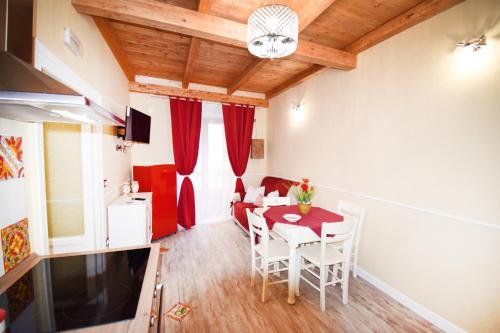 Luxury Apartment Via Genova 4