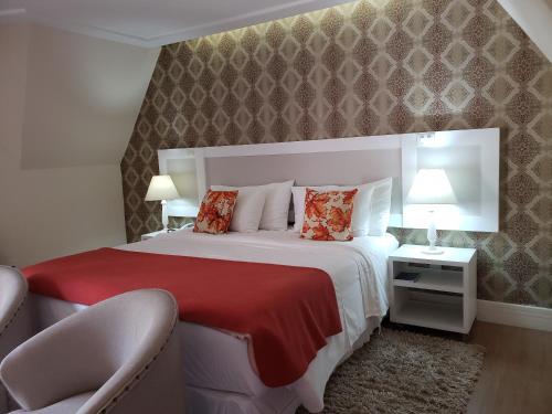 Master Double Room image 5