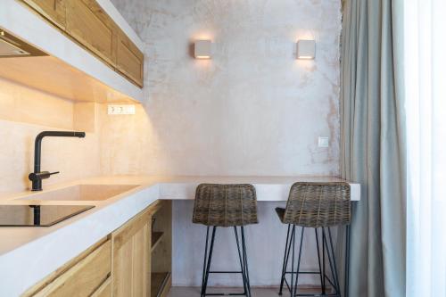 Fillis House - image 2