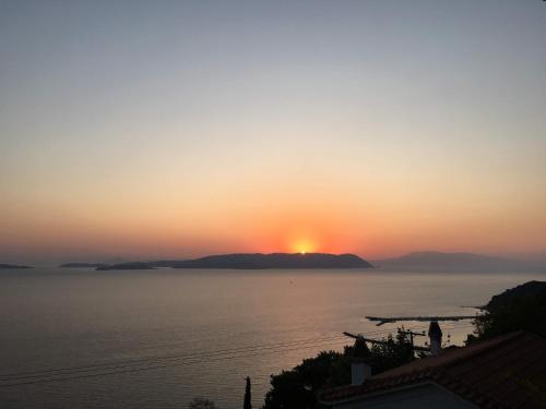 Bouzouki panoramic sea-view