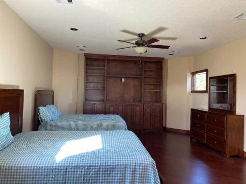 Texas-Sized Get Away
