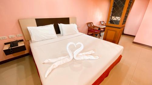 AA Pattaya Ville Room Type - Small Suite