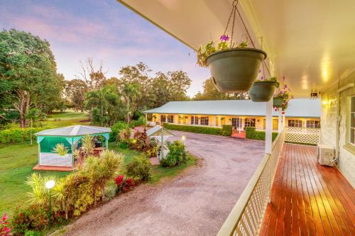 Yungaburra Park Motel