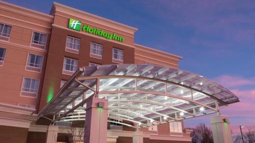 Holiday Inn Indianapolis Airport, an IHG Hotel