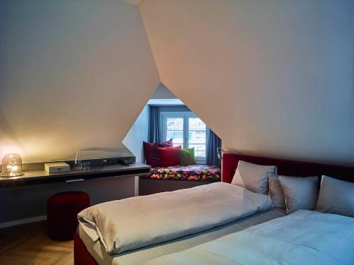 1 queen bed