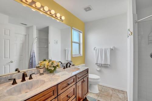 1566 Oak Hill Trail Villa #105715 Villa - image 2