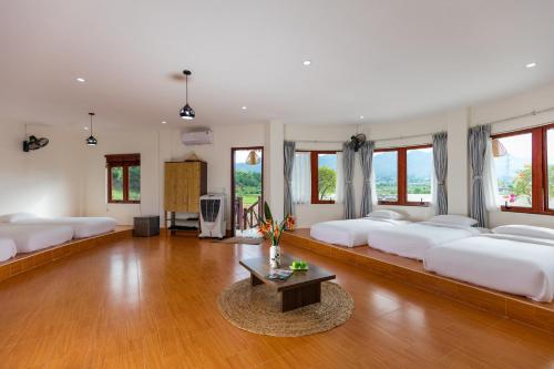 10 twin beds
