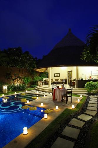 ザ ドゥスン ヴィラ13