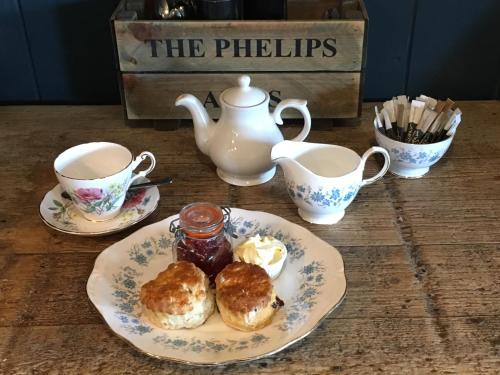 The Phelips Arms - image 8