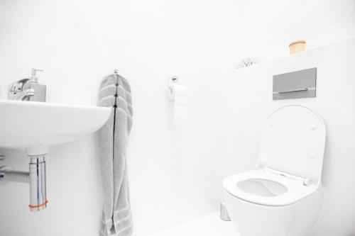 TERVEYS residence - image 14