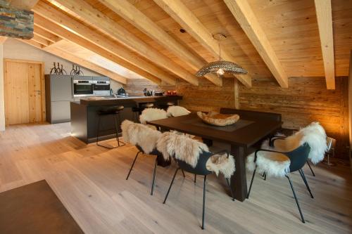 High 7 Penthouse, Zermatt - sleeps 8