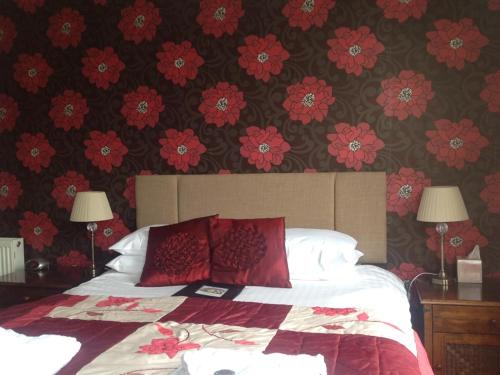 The Safe Harbour Hotel - image 10