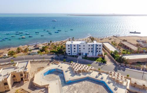 Lagoonie Lodge & Beach