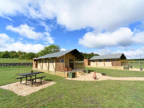 Carr's Hill Luxury Safari Tents