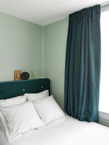 Hôtel AMI - image 4