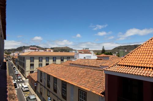 Loft apt in the heart of the old town with parking