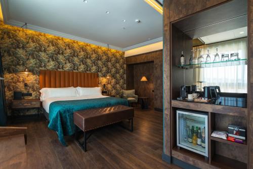 room detail thumbnail 0