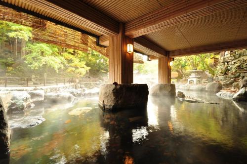 Takaragawa Onsen Ousenkaku