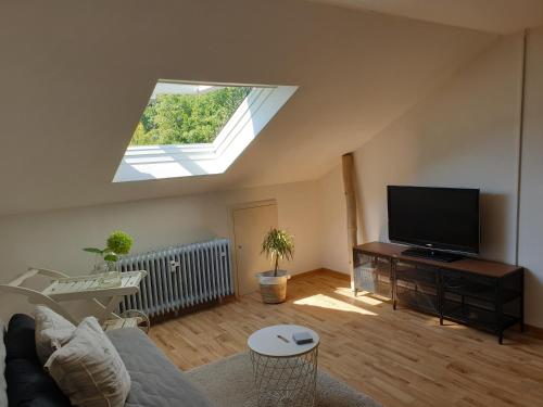 Studio 11 6.5km von Lenningen entfernt