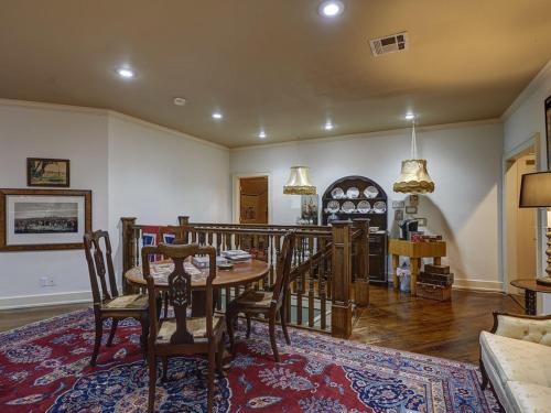 The English Merchants Inn in Waxahachie, USA