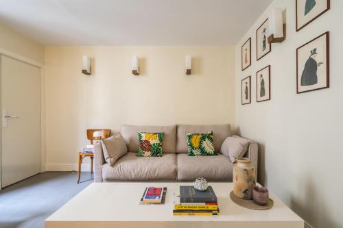 Elegant and Modern Parisian Charm, Paris