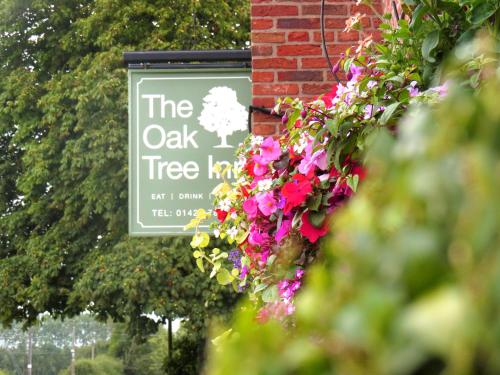 Oak Tree Inn