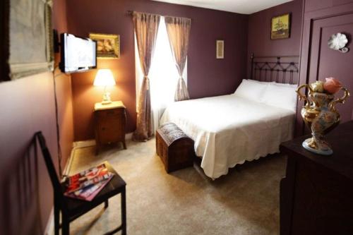The Twilight Lodge - image 12